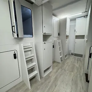 Komo Pods Londyn